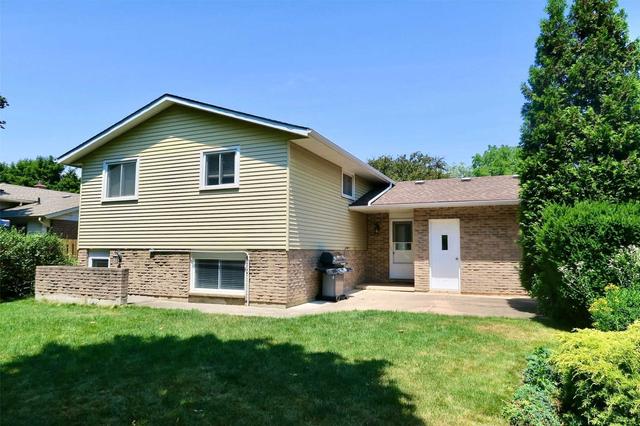 129 Elma St, House detached with 3 bedrooms, 2 bathrooms and 5 parking in St. Catharines ON | Image 14