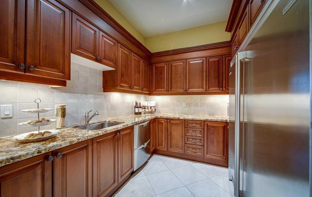 41 Highland Creek Crt, House detached with 5 bedrooms, 6 bathrooms and 20 parking in Vaughan ON | Image 14