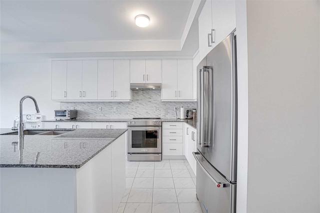 2 - 2 Church St, House attached with 3 bedrooms, 3 bathrooms and 2 parking in Vaughan ON | Image 8
