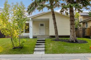184 Whiteglen Crescent Ne, House detached with 5 bedrooms, 3 bathrooms and 3 parking in Calgary AB | Image 2