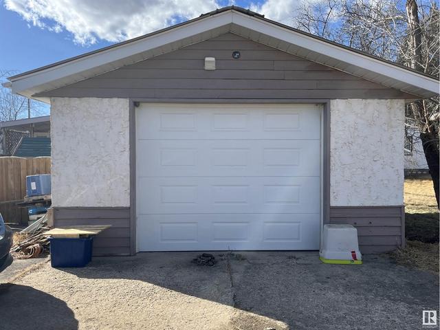 5107 50 St, House detached with 3 bedrooms, 2 bathrooms and null parking in Thorhild County AB | Image 38