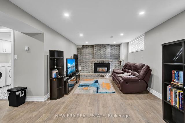 143 Luxury Ave, House detached with 4 bedrooms, 3 bathrooms and 4 parking in Bradford West Gwillimbury ON | Image 27