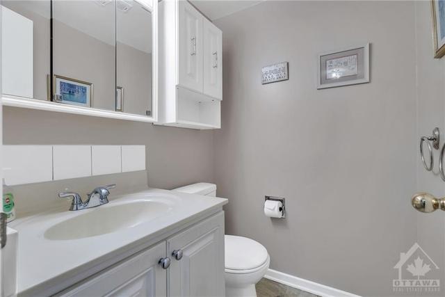 1214 Lassiter Terrace, Townhouse with 3 bedrooms, 2 bathrooms and 1 parking in Ottawa ON | Image 25