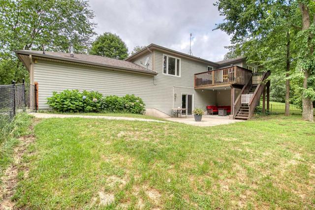 3826 Stage Coach Rd, House detached with 3 bedrooms, 3 bathrooms and 12 parking in South Frontenac ON | Image 30
