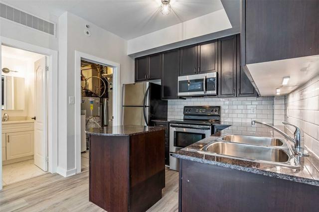 th 10 - 68 Carr St, Townhouse with 0 bedrooms, 1 bathrooms and 0 parking in Toronto ON | Image 5