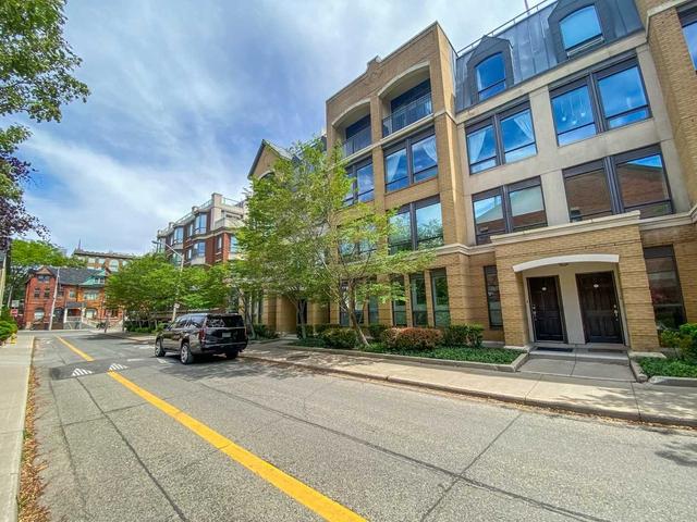 p105 - 25 Soho St, Townhouse with 2 bedrooms, 2 bathrooms and 1 parking in Toronto ON | Image 12