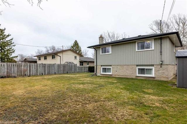 3081 Chipman Cres, House detached with 3 bedrooms, 2 bathrooms and 3 parking in Niagara Falls ON | Image 20