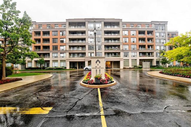 111 - 19 Northern Heights Dr, Condo with 2 bedrooms, 2 bathrooms and 1 parking in Richmond Hill ON | Card Image