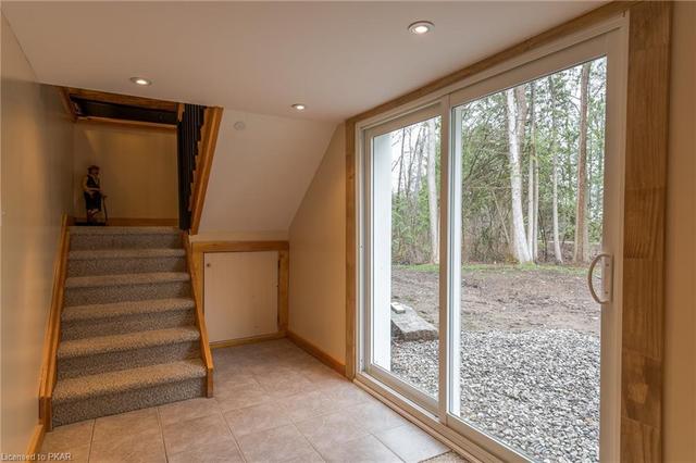 91 East Beehive Road, House detached with 4 bedrooms, 2 bathrooms and null parking in Kawartha Lakes ON | Image 28