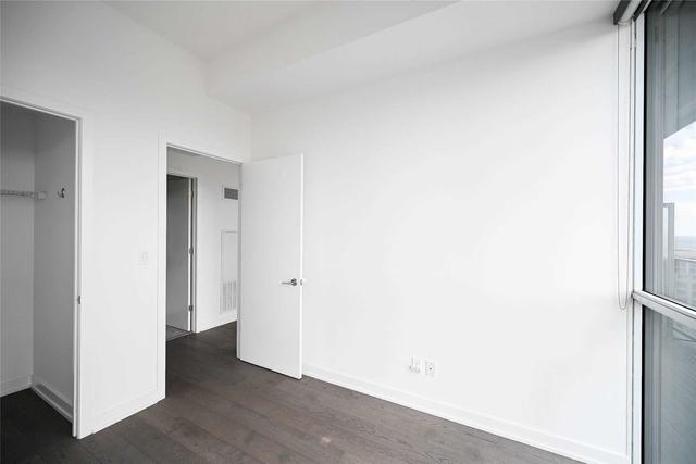 sph11 - 50 Bruyeres Mews, Condo with 1 bedrooms, 1 bathrooms and 1 parking in Toronto ON | Image 3
