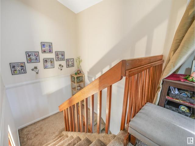2216 113 St Nw, House semidetached with 4 bedrooms, 2 bathrooms and null parking in Edmonton AB | Image 10