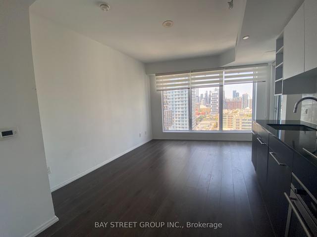 2709 - 68 Shuter St, Condo with 1 bedrooms, 1 bathrooms and 0 parking in Toronto ON | Image 2