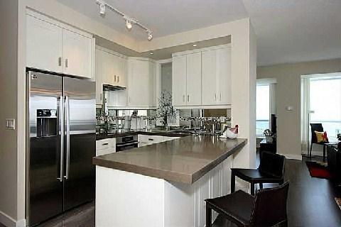 3106 - 628 Fleet St, Condo with 2 bedrooms, 2 bathrooms and 1 parking in Toronto ON | Image 3