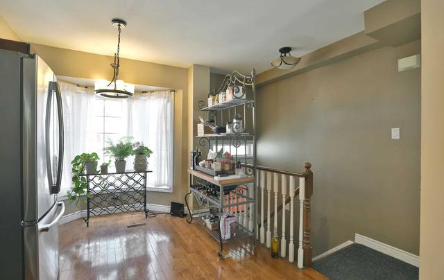 69 - 3480 Upper Middle Rd, Townhouse with 3 bedrooms, 2 bathrooms and 2 parking in Burlington ON | Image 4