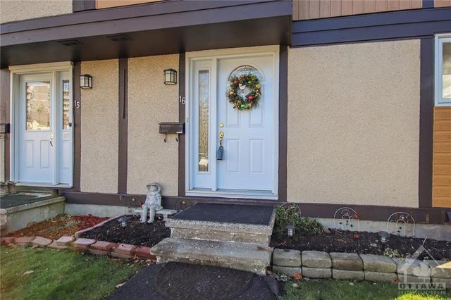 16 - 3399 Paul Anka Drive, Townhouse with 3 bedrooms, 2 bathrooms and 1 parking in Ottawa ON | Image 2