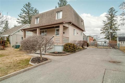 469 Guy Street, House detached with 3 bedrooms, 1 bathrooms and 6 parking in Ottawa ON | Card Image