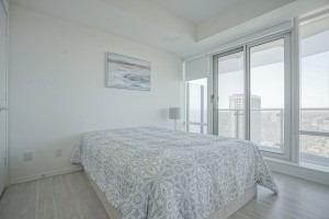5001 - 1 Bloor St E, Condo with 2 bedrooms, 3 bathrooms and 1 parking in Toronto ON | Image 17