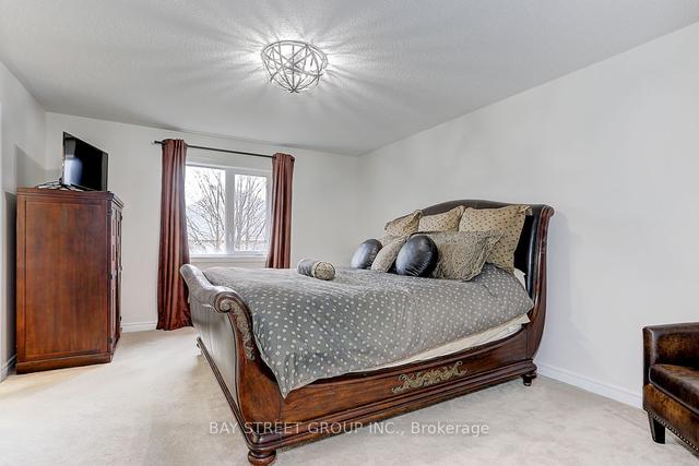 45 Florelle Dr, House attached with 4 bedrooms, 3 bathrooms and 2 parking in Markham ON | Image 7