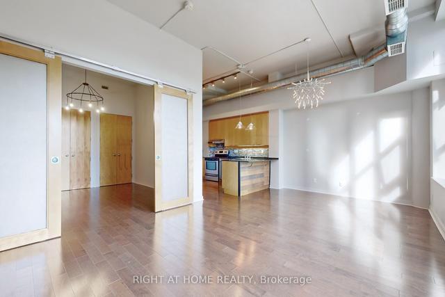 948 - 155 Dalhousie St, Condo with 2 bedrooms, 2 bathrooms and 1 parking in Toronto ON | Image 12