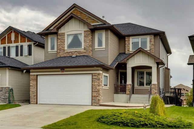 32 Sunset Close, House detached with 4 bedrooms, 3 bathrooms and 4 parking in Cochrane AB | Card Image