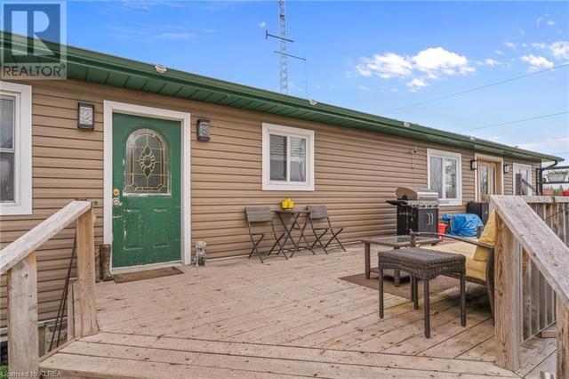 5888 Highway 35, House detached with 3 bedrooms, 1 bathrooms and 6 parking in Kawartha Lakes ON | Image 1