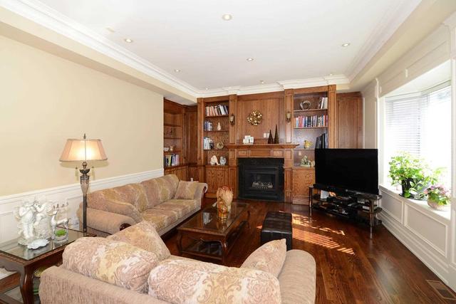 305 Spring Garden Ave, House detached with 5 bedrooms, 6 bathrooms and 2 parking in Toronto ON | Image 7