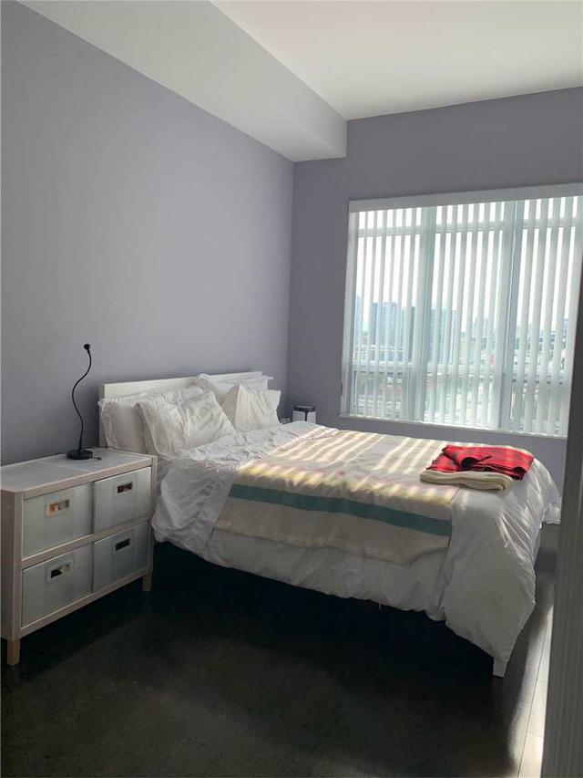 lph2003 - 10 Bloorview Pl, Condo with 2 bedrooms, 2 bathrooms and 1 parking in Toronto ON | Image 4