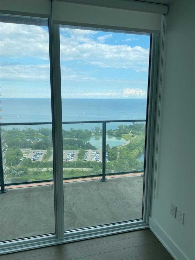 2618 - 30 Shore Breeze Dr, Condo with 2 bedrooms, 2 bathrooms and 1 parking in Toronto ON | Image 14