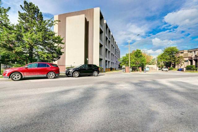 518 - 2121 Roche Crt, Condo with 3 bedrooms, 2 bathrooms and 1 parking in Mississauga ON | Image 28