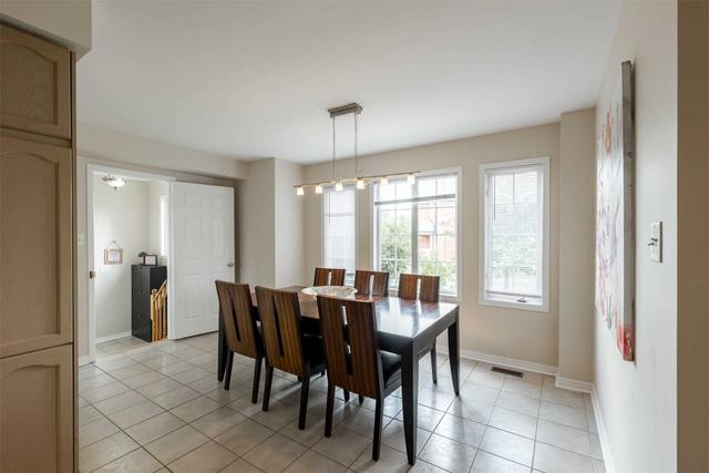 27 Echo Ridge Cres, House semidetached with 3 bedrooms, 4 bathrooms and 3 parking in Vaughan ON | Image 10