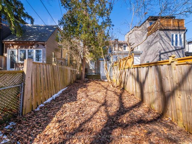 25 Copeland Ave, House semidetached with 2 bedrooms, 1 bathrooms and 0 parking in Toronto ON | Image 9