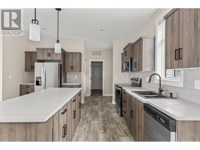 8875 Westside Road, House detached with 3 bedrooms, 2 bathrooms and 3 parking in Central Okanagan West BC | Image 14