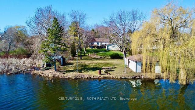 33 Shelley Dr, House detached with 3 bedrooms, 2 bathrooms and 6 parking in Kawartha Lakes ON | Image 22