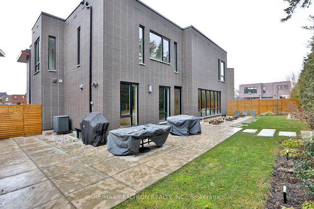 3 Valliere Pl, House detached with 4 bedrooms, 5 bathrooms and 6 parking in Toronto ON | Image 31