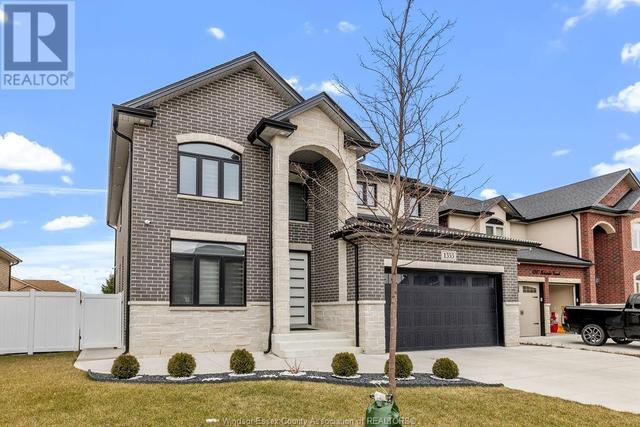 1353 Helsinki Court, House detached with 4 bedrooms, 4 bathrooms and null parking in Windsor ON | Image 2