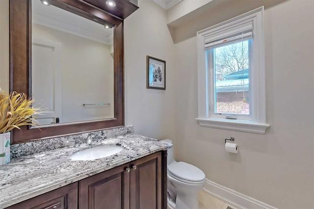 130 Maxome Ave, House detached with 5 bedrooms, 7 bathrooms and 6 parking in Toronto ON | Image 10