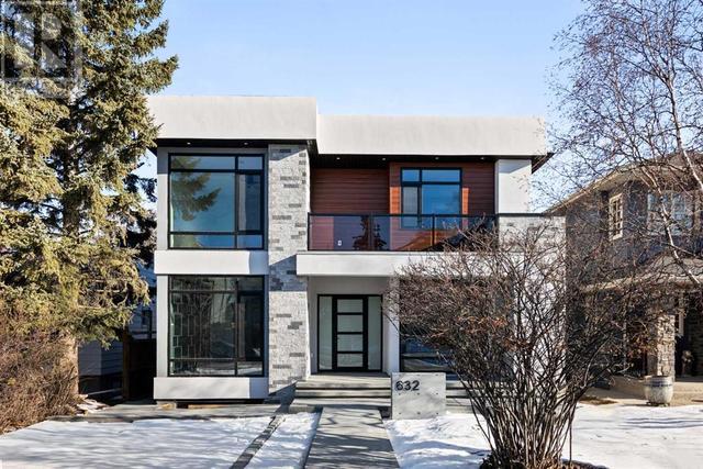 632 26 Avenue Nw, House detached with 4 bedrooms, 5 bathrooms and 4 parking in Calgary AB | Image 2