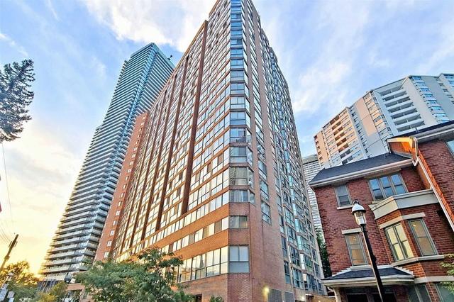 1014 - 1055 Bay St, Condo with 1 bedrooms, 1 bathrooms and 0 parking in Toronto ON | Card Image