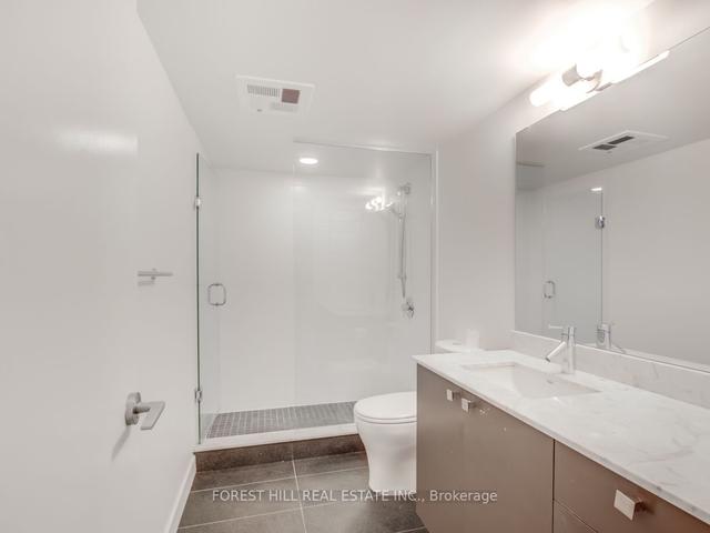 202 - 775 King St W, Condo with 2 bedrooms, 2 bathrooms and 1 parking in Toronto ON | Image 5