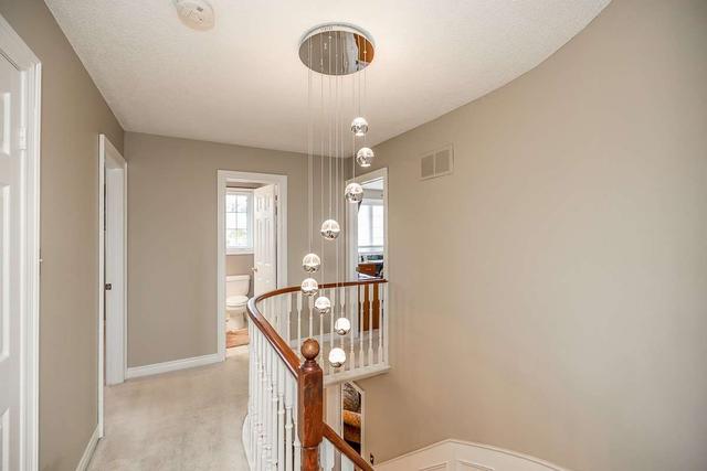 21 Nightingale Cres, House detached with 4 bedrooms, 3 bathrooms and 4 parking in Barrie ON | Image 13