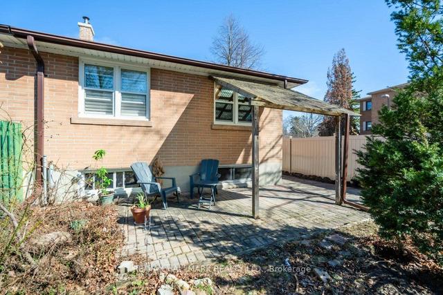 16 Senlac Rd, House semidetached with 3 bedrooms, 2 bathrooms and 2 parking in Toronto ON | Image 28