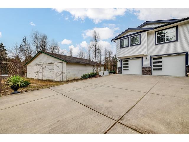 31591 Townshipline Avenue, House detached with 7 bedrooms, 8 bathrooms and null parking in Mission BC | Image 34