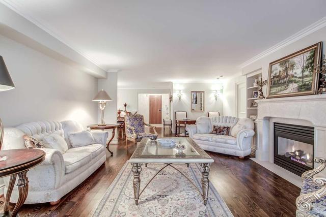 322 - 3600 Yonge St, Condo with 2 bedrooms, 3 bathrooms and 2 parking in Toronto ON | Image 2