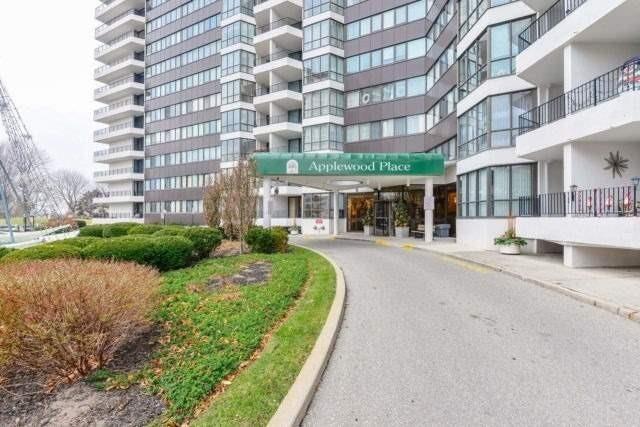 1414 - 1333 Bloor St, Condo with 2 bedrooms, 2 bathrooms and 1 parking in Mississauga ON | Image 12