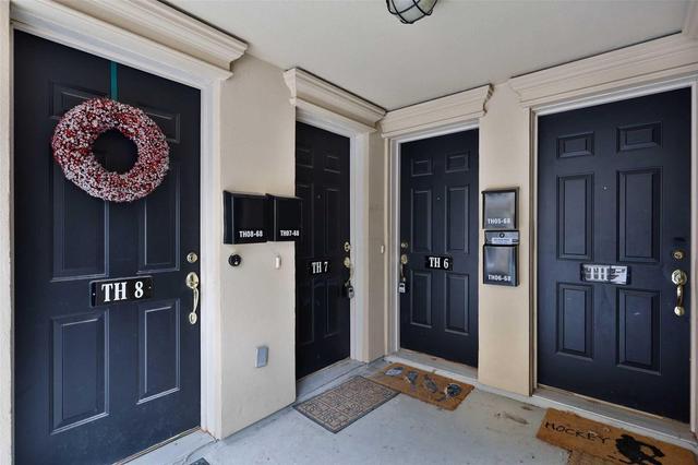 Th 7 - 68 Carr St, Townhouse with 2 bedrooms, 2 bathrooms and 1 parking in Toronto ON | Image 3