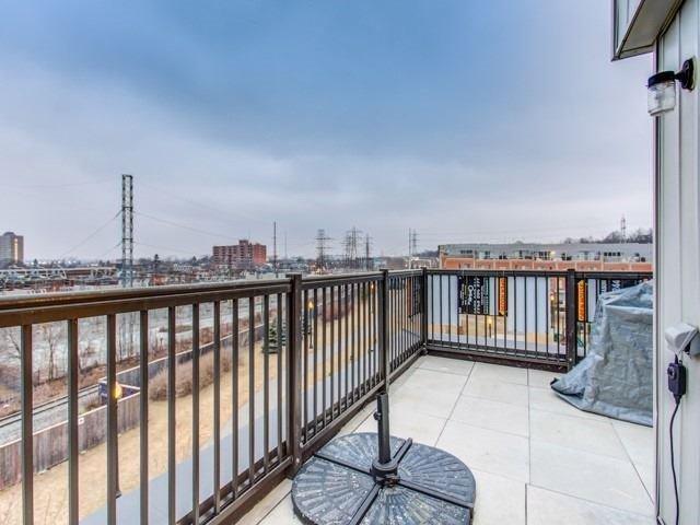 Th201 - 16 Foundry Ave, Townhouse with 3 bedrooms, 2 bathrooms and 1 parking in Toronto ON | Image 18
