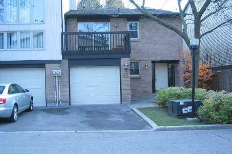 80 English Ivyway, Townhouse with 3 bedrooms, 3 bathrooms and 1 parking in Toronto ON | Image 1