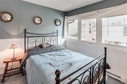 584 Wellington St W, Townhouse with 3 bedrooms, 2 bathrooms and 1 parking in Toronto ON | Image 10