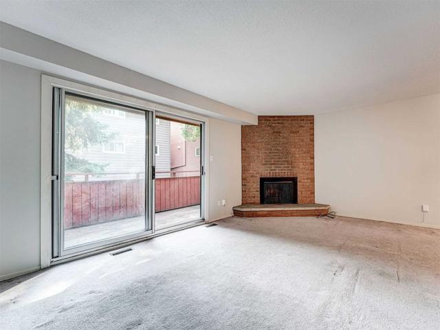 21 Bards Walkway, Townhouse with 3 bedrooms, 3 bathrooms and 2 parking in Toronto ON | Image 5