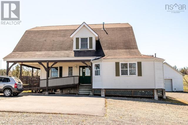 8627 Highway 311, House detached with 10 bedrooms, 8 bathrooms and null parking in Colchester, Subd. B NS | Image 4